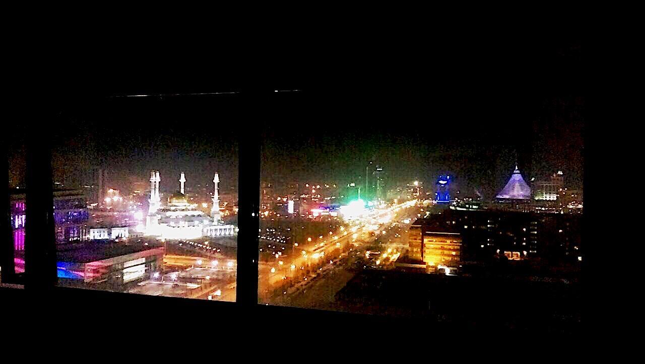 Amasing Apartment On Dostyk 5 Str 阿斯坦纳 外观 照片